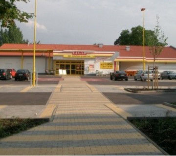 Ansicht vom Parkplatz